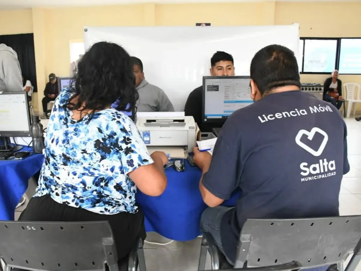 El Móvil de Licencias atenderá este jueves en el CIC de San Benito: renovaciones y gestiones sin turno previo