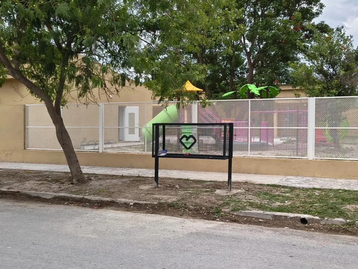 Higiene Urbana: colocaron cestos comunitarios en el barrio San Alfonso