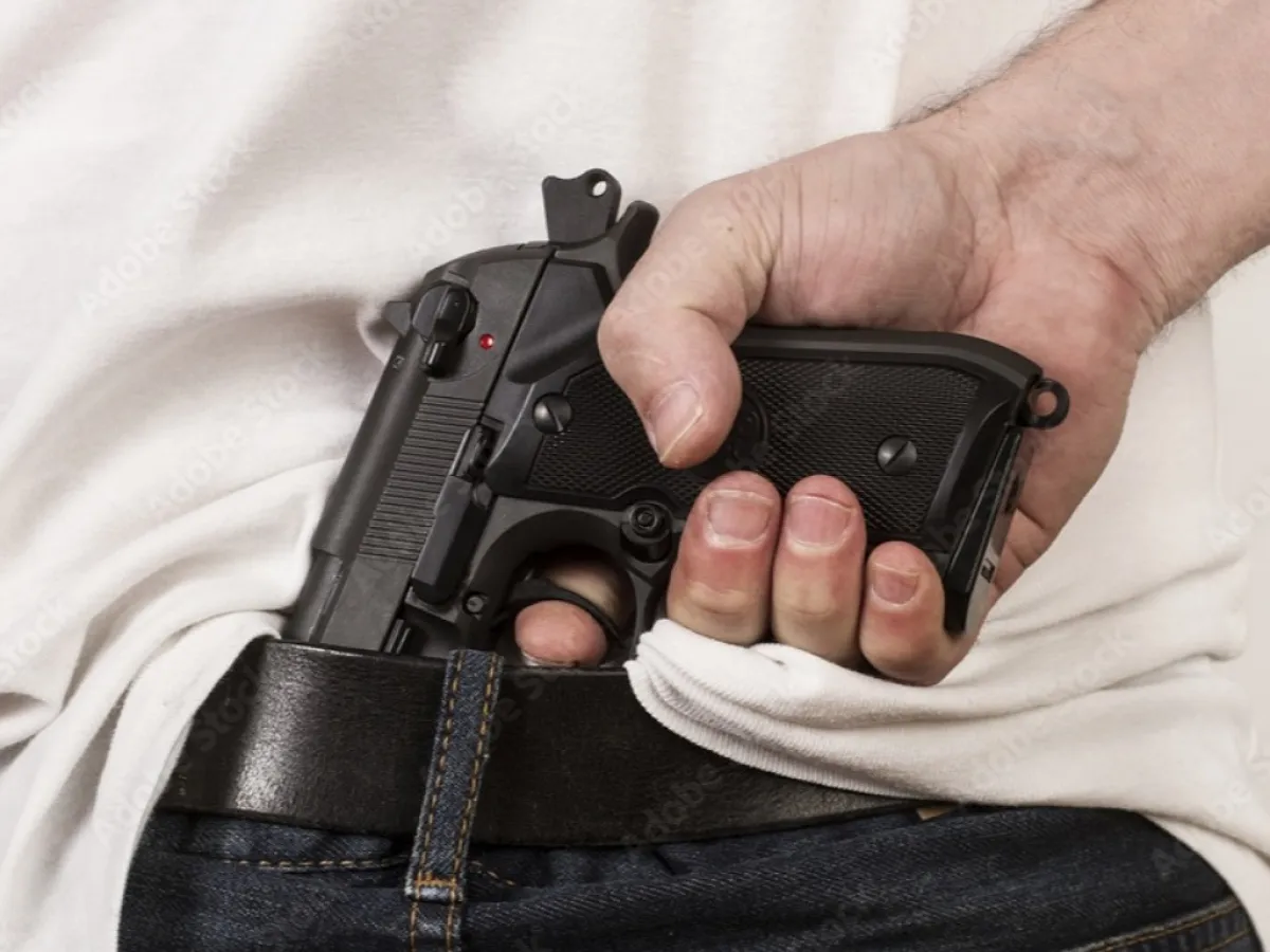 Las Lajitas: detuvieron a un hombre por amenazar con un arma a un menor y forzarlo a participar en un delito