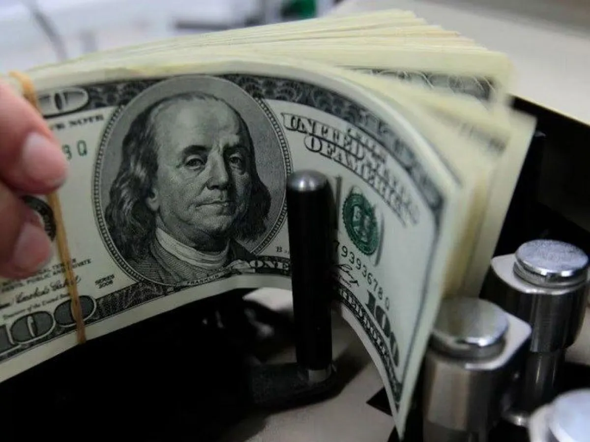 Septiembre marcó récord histórico de compra de dólares en el país