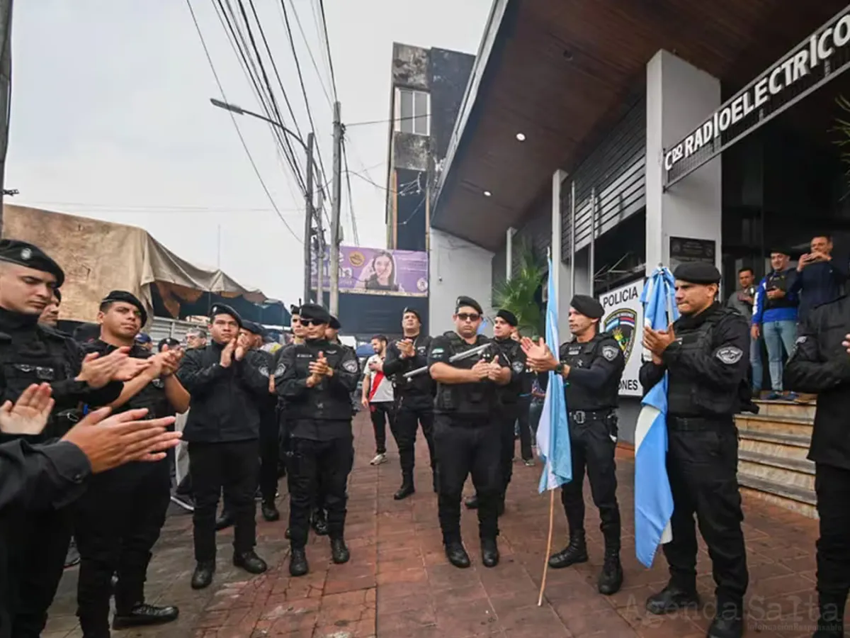 La Policía de Misiones hace 10 días que están en protesta para exigir aumentos del 100 por ciento en los sueldos