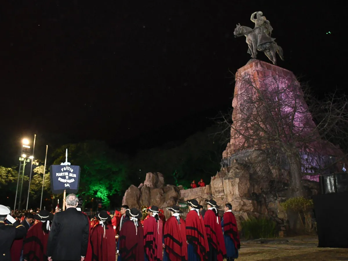 Monumento al héroe gaucho