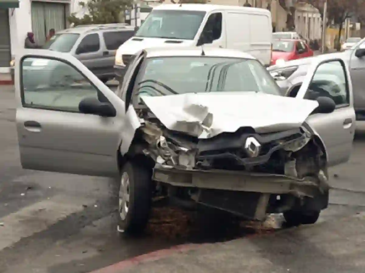 El vehículo quedó destruido.