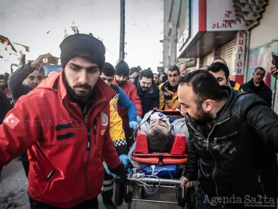 Miles de muertos en Turquía y Siria por un devastador terremoto de 7,8 de magnitud