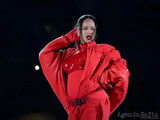 Rihanna brilló en el show de medio tiempo del Super Bowl 2023
