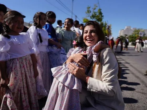 Bettina Romero: “Honremos el legado de Belgrano luchando cada día por una Salta mejor”