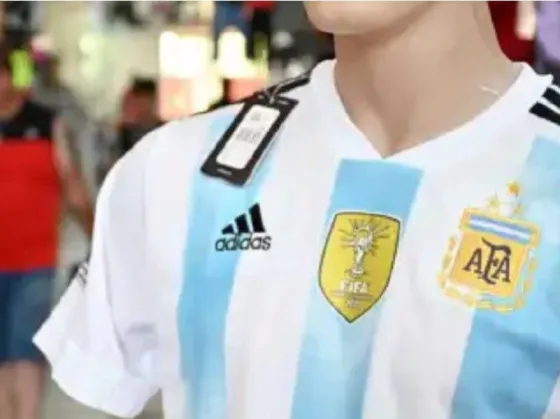 Sin Stock: a dos meses del Mundial las camisetas de la Selección no aparecen