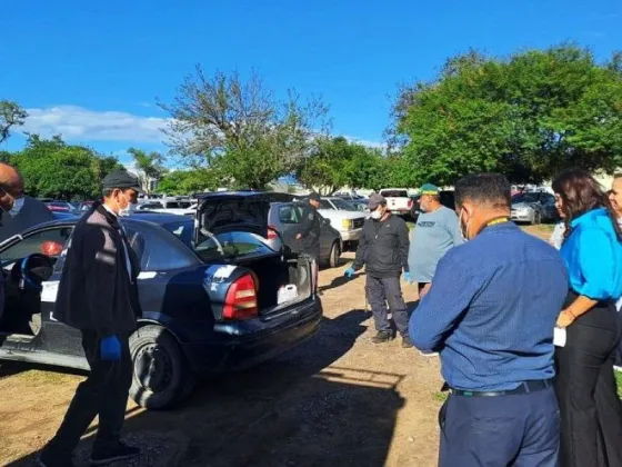 Se realizarán pericias complementarias, sobre el auto donde hallaron a dos personas sin vida