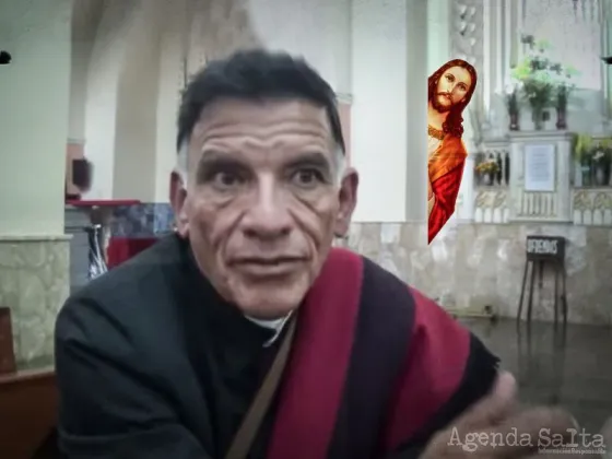 Ricardo Orozco el "Cura Gaucho":  Lo expulsaron de la iglesia pero sigue oficiando misas, confesando y hasta te casa