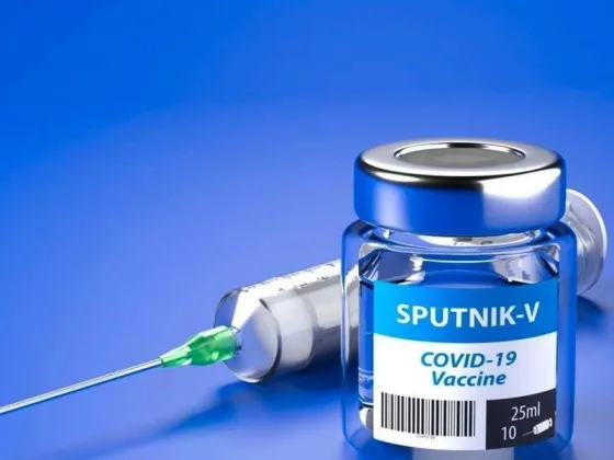Un científico ruso que ayudó a crear la vacuna Sputnik V fue estrangulado en su departamento en Moscú