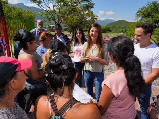 Más de 300 familias disfrutarán de una plaza renovada y equipada