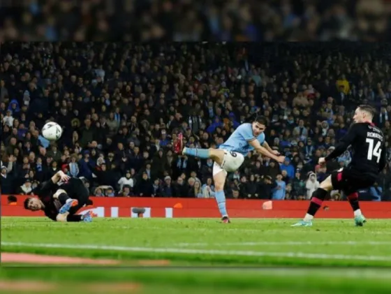 Julián Álvarez brilló en el 6-0 del Manchester City