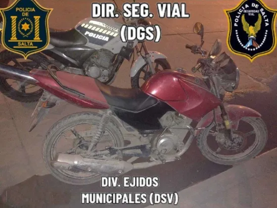 La policía de salta logró secuestrar una moto y cargamento de droga