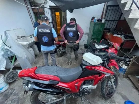 Sargento de la policía condenado junto a su cómplice por robo de motos secuestradas