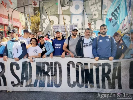 La marcha piquetera contra el hambre y la pobreza: "Alberto Fernández prometió declarar la guerra a la inflación y ya la perdió"