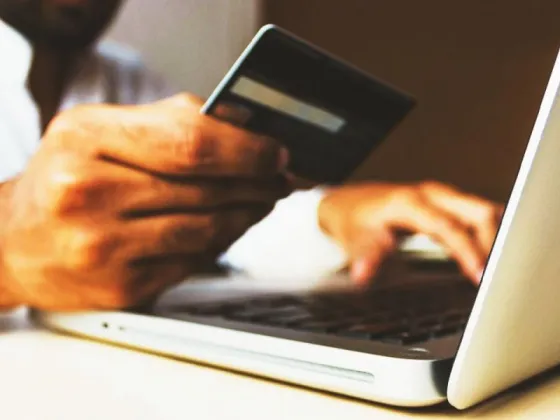 Dos hombres y una mujer fueron imputados por robo de datos de tarjetas de crédito