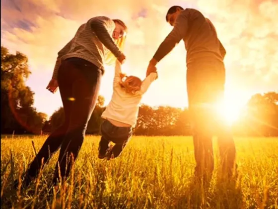 Una niñita de tres años con TEA espera una familia que la acompañe a crecer