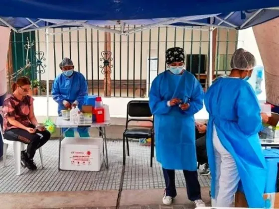 Dónde vacunarse hoy domingo en la ciudad de Salta