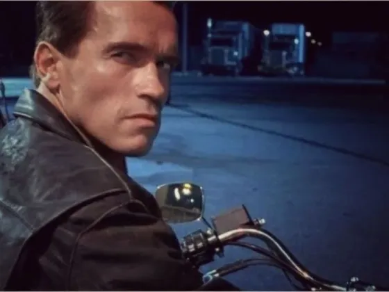 Schwarzenegger estrenó serie y así se acordó de Argentina