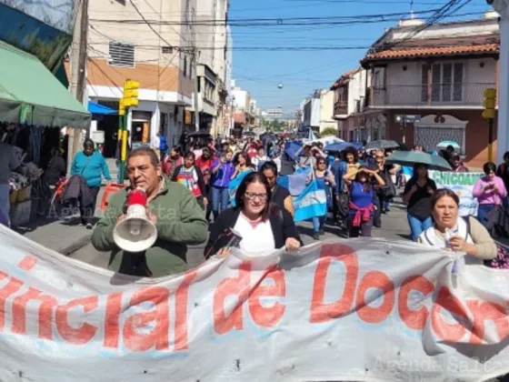 Autoconvocados aseguran que el paro en Salta continúa de manera indeterminada