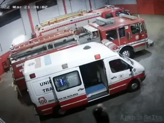 “No respira”: llevaron a su hija de dos años a un cuartel y los bomberos le salvaron la vida