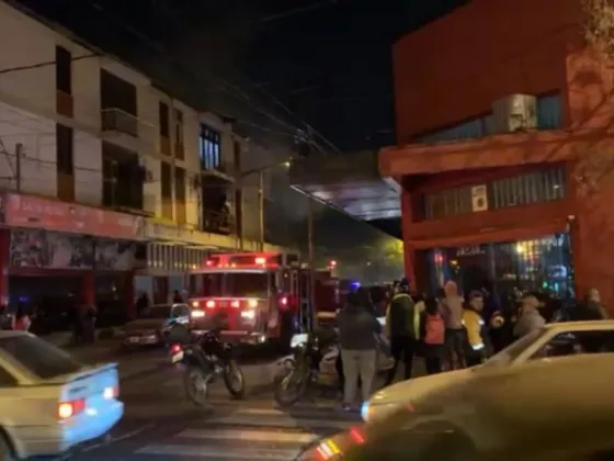 La negligencia de una vecina causó un devastador incendio en el centro de Salta