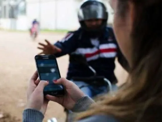 Detuvieron a dos salteños que quisieron robar un celular