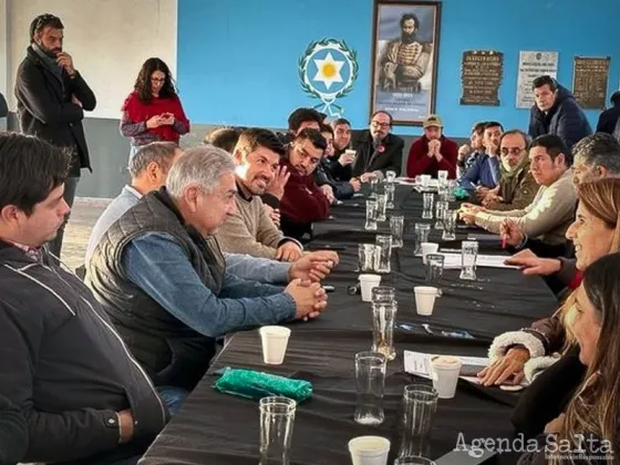 Cierre de alianzas: En Salta Juntos por el Cambio sumó 9 partidos y Unión por la Patria a 17