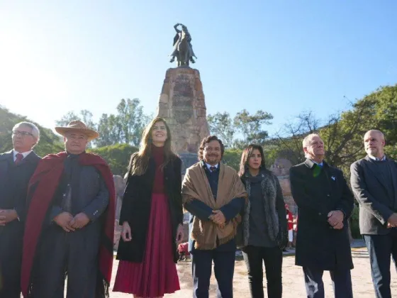 Bettina Romero: “Güemes nos marca un camino de unión y coraje para defender la patria”