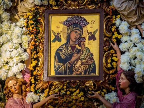 Comenzó la novela en honor a la virgen del Perpetuo Socorro