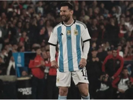 El emotivo posteo de Lionel Messi por las despedidas de Riquelme y Maxi Rodríguez