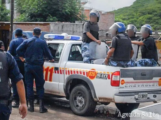 Tres policías salteños fueron condenados por un sangriento hecho en barrio Bicentenario