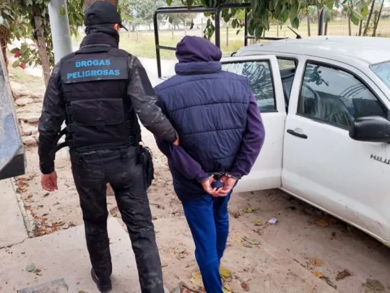 FAFAFA: tres salteños fueron detenidos por comercializar drogas
