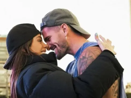 Tini Stoessel lució un costoso anillo de compromiso y sus fans creen que se casará en secreto con De Paul