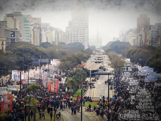 Unidad Piquetera denuncia que Gobierno recortó a la mitad la ayuda a comedores y vuelven a manifestarse en Bs. As.