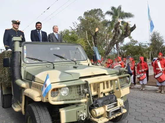 Se realizaron los actos oficiales por el Día de la Independencia en La Caldera