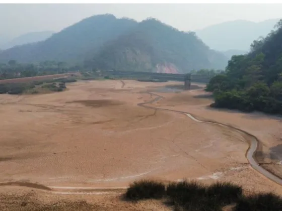 Bajante extraordinaria en río Caraparí afecta abastecimiento de agua en el norte de la provincia