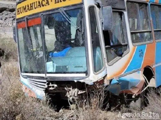 Colectivo con 45 pasajeros que iba de Humahuaca hacia Iruya se quedó sin frenos