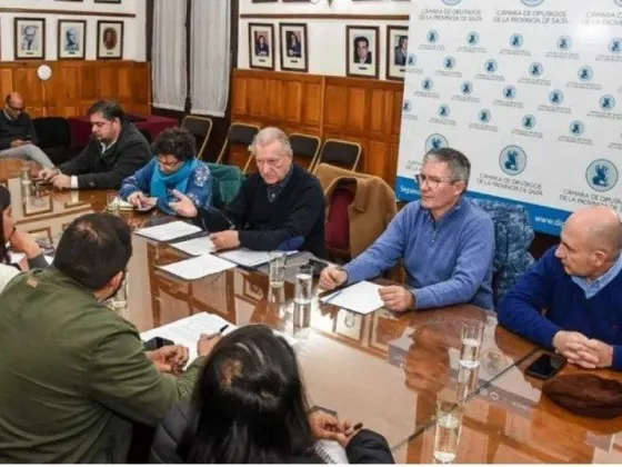 Mañana se reanudan las negociaciones por paritarias docentes