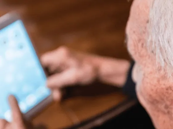 Jubilados podrán recibir tablets "gratis" con un único requisito