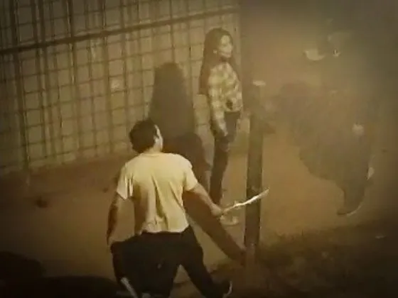 VIDEO: Brutal enfrentamiento con cuchillos en el B° Juan Pablo II