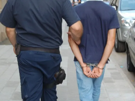 Machirulo fue detenido e imputado por incumplir restricciones de acercamiento