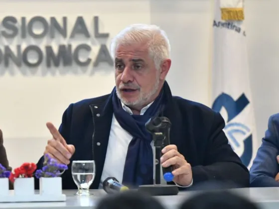 Pablo Outes ante profesionales de las ciencias económicas: “Salta motorizará la economía regional”