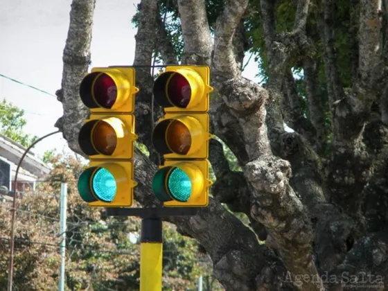 Hoy varios semáforos no funcionarán en Salta