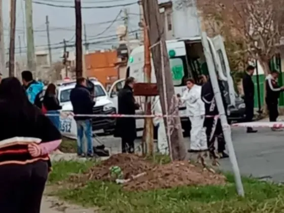Disparo en la cabeza: Asesinaron a un médico para robarle el auto