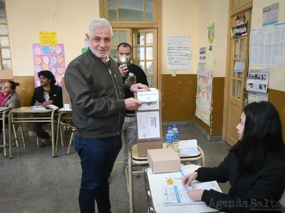 “Votar es homenajear a la democracia ” expresó Pablo Outes