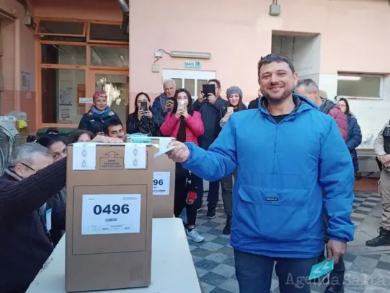 Juan Grabois votó y esperará los resultados en su propio búnker de La Boca