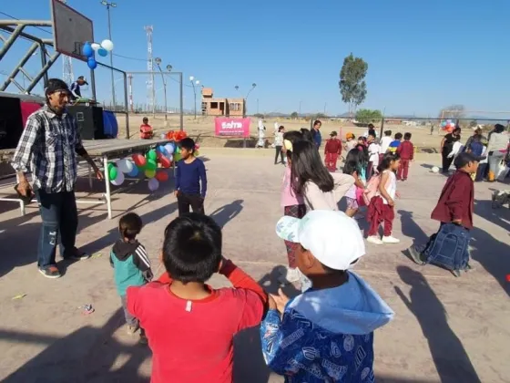 Más de 600 niños festejaron su día en el NIDO de barrio Bicentenario