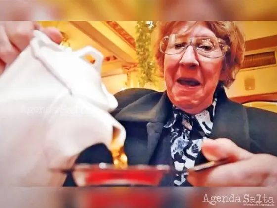 Subastan las tazas con las que envenenó Yiya Murano: “Así asesinó a una mujer que yo amaba”