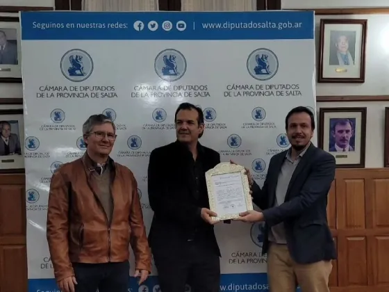 Diputados reconoció a Radio Dinamo por dar espacio a la cultura en todas sus formas desde hace 25 años